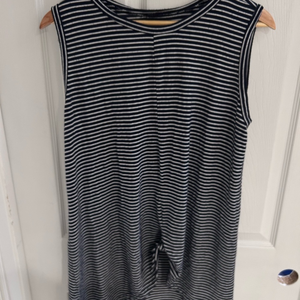 Peyton Jensen Navy & White Striped Tie-Front Tunic (XL)